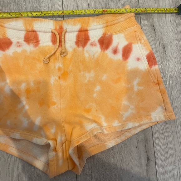 TNA Tie Dye Sweat Shorts - Picture 10 of 10